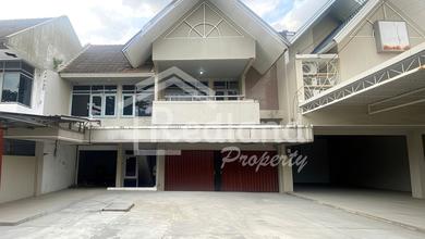 Ruko di Puri Anjasmoro , Semarang ( Si 9002 )