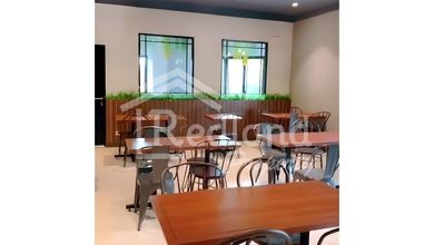 Ruko di Imam Bonjol , Semarang ( Si 8699 )
