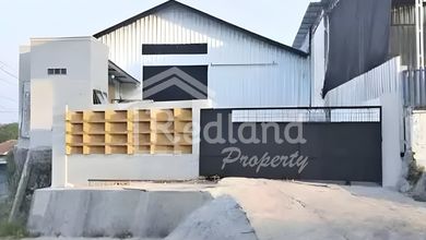 Gudang di daerah Kalibanteng , Semarang Barat ( Si 8388 )