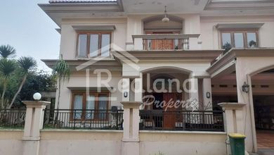 Rumah Sewa Nyaman Lokasi Gajah Mungkur, Semarang, LB 550m²