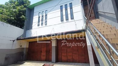 Ruang Usaha di Arteri Soekarno Hatta ,Semarang ( De 7968S )