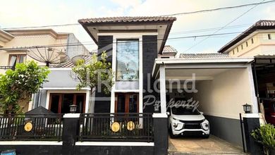 Kesempatan Rumah di Ungaran, Semarang, LB 240m², Harga 1,8 Miliar