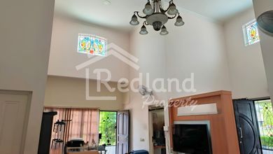 Rumah di Taman Adenia Graha Padma , Semarang ( De 8791 )