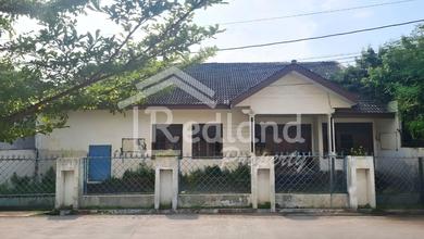 Rumah di Jl Barito , Semarang ( Jo 8889)