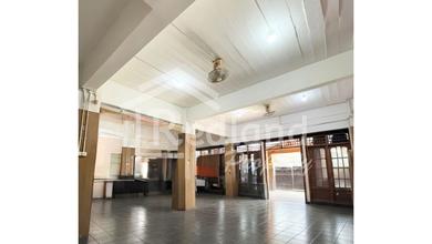 Ruang Usaha di Bangkong Plaza , Semarang ( Jo 8872 )