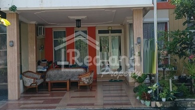 Kesempatan Rumah di Tembalang, Semarang, LB 200m², Harga 2,25 Miliar