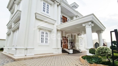 Rumah Mewah di Kawasan Mijen, Semarang, LB 1100m², Harga 22,5 Miliar