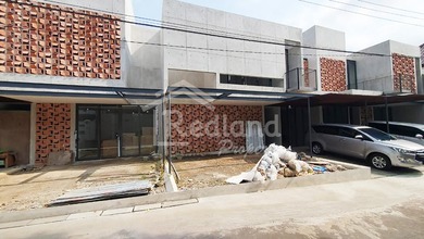Rumah Area Luxury Candisari, Semarang - Harga Terbaik 6 Miliar
