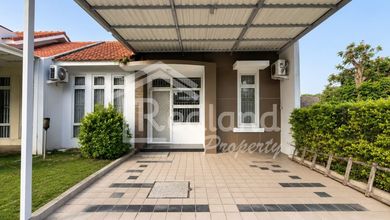 Rumah di Taman Alamanda Graha Padma , Semarang ( Tt 8732 )