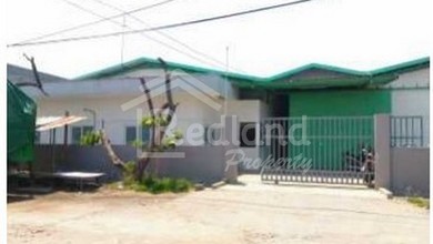 Gudang di Lik Industri ,semarang Ttyl 2607 