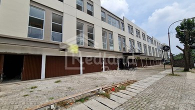 Ruko di Majapahit Junction , Semarang ( Vn 2392 )