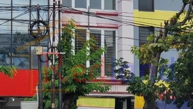 Ruko bagus, siap pakai, lokasi strategis di Majapahit (Yl1489)