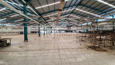 Gudang di Kawasan Industri Terboyo , Semarang ( Fe 3398 )