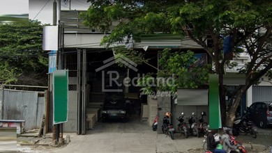 Gudang di Majapahit , Pedurungan Semarang ( Tr 2569 )