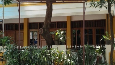 Hunian Mewah di Kawasan Pleburan, Semarang, LB 300m², Harga 4,5 Miliar