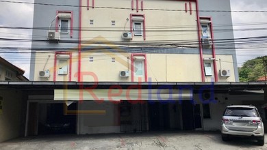Rumah Mewah di Candisari, Semarang, 28 Kamar Tidur, LT 350m²