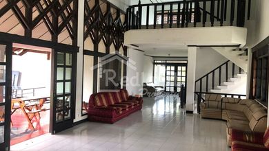 Rumah Siap Pakai di Kawasan Bandungan, Semarang, LT 1000m²
