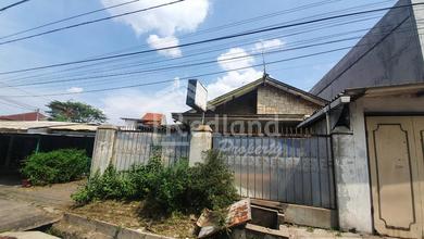 Hunian Prestisius di Kawasan Lamper, Semarang, LB 248m², Harga 6 Miliar