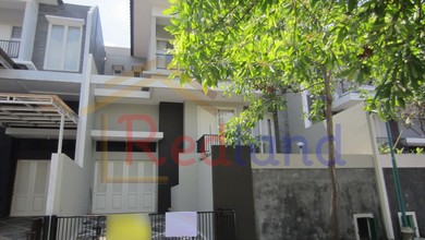 Hunian Elegan di Tembalang, Semarang, 3 Kamar Tidur, LT 220m²