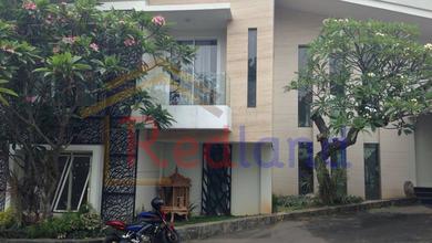 Kesempatan Eksklusif, rumah Mewah di Gajah Mungkur, Semarang, LB 1000m²