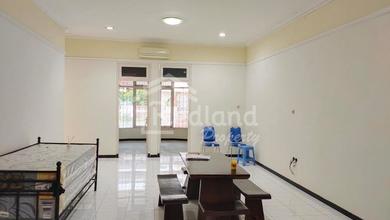 Jual Rumah Nyaman di Panggung, Semarang - LT 240m²